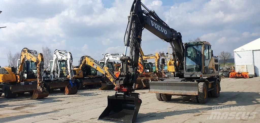 Volvo EW 160 E Pelle sur pneus