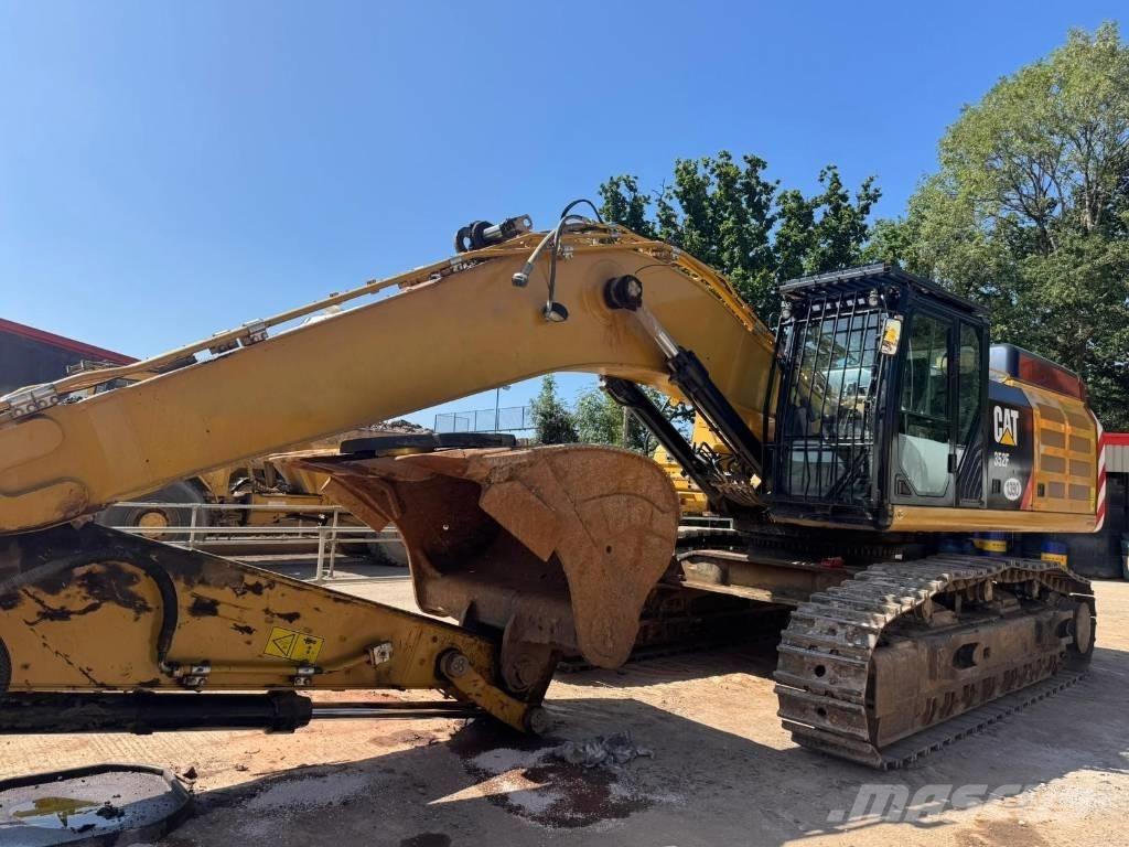 CAT 352 F Pelle sur chenilles