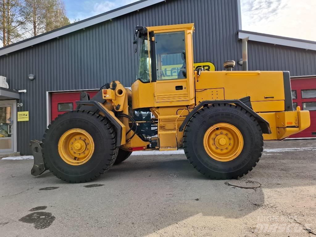 Volvo L70B Chargeuse sur pneus