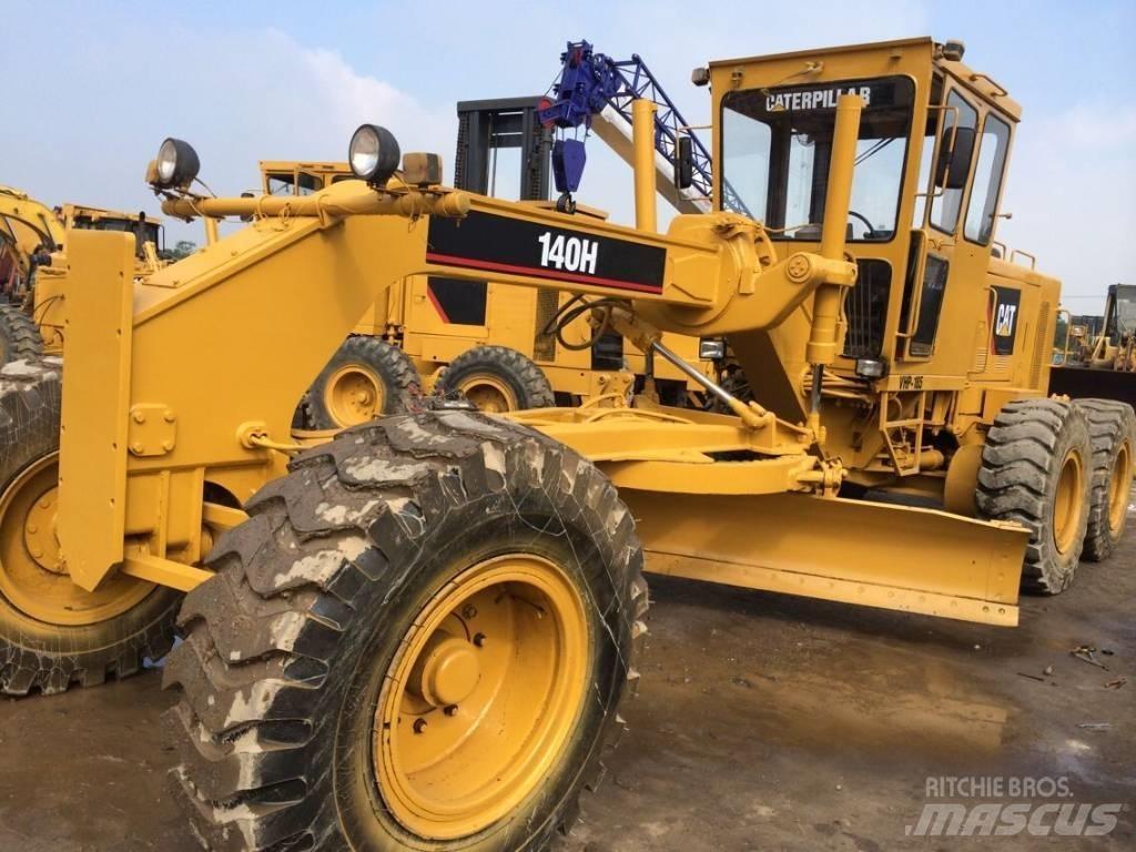 CAT 140 H Niveleuse
