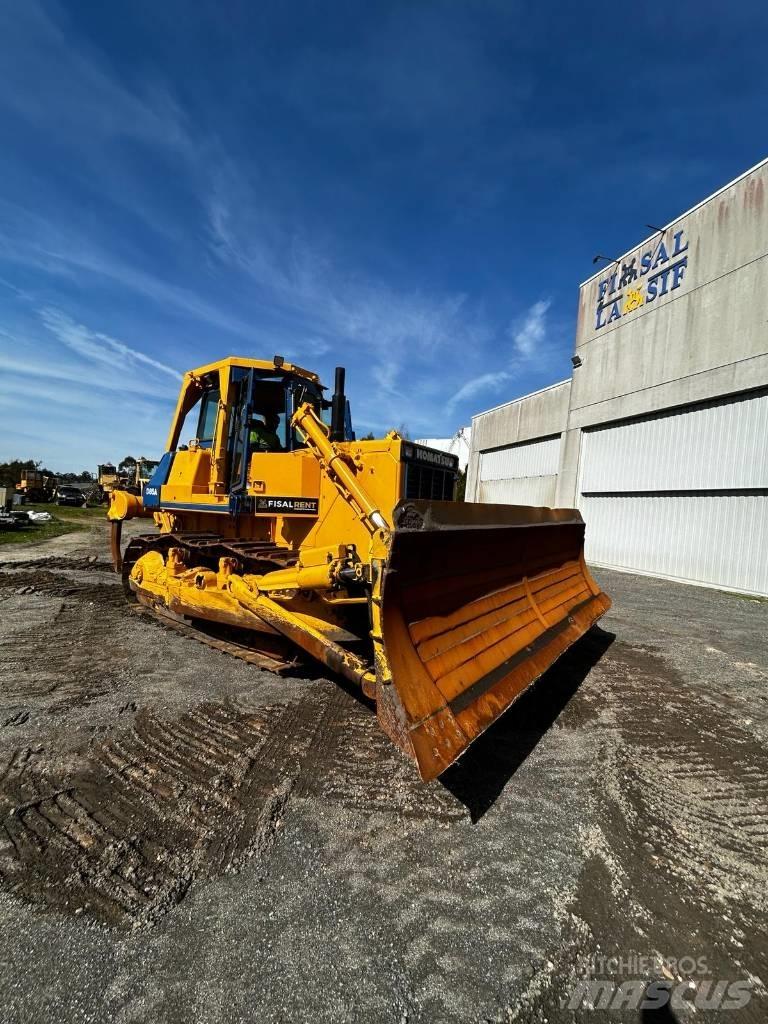 Komatsu D 85 A-21 Bouteurs sur chenilles