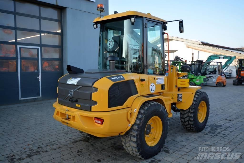 Volvo L 30 H Chargeuse sur pneus