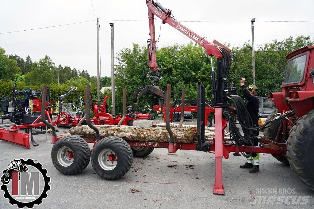 Patu 545 Remorque forestière avec grue
