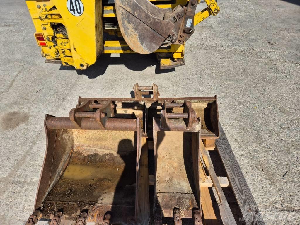 Komatsu WB 97 R-2 Tractopelle