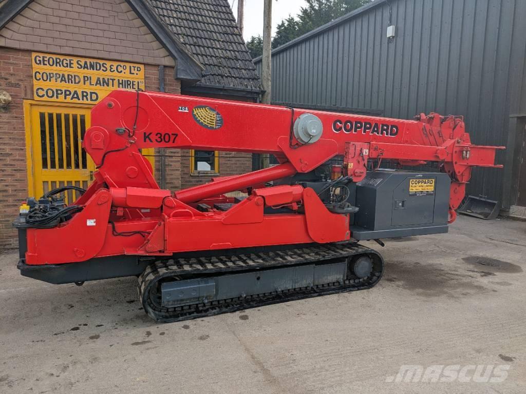 Unic URW 706 Mini grue