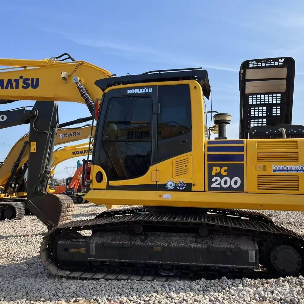 Komatsu PC 200 Pelle sur chenilles