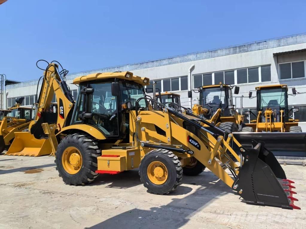 CAT 420 F Tractopelle