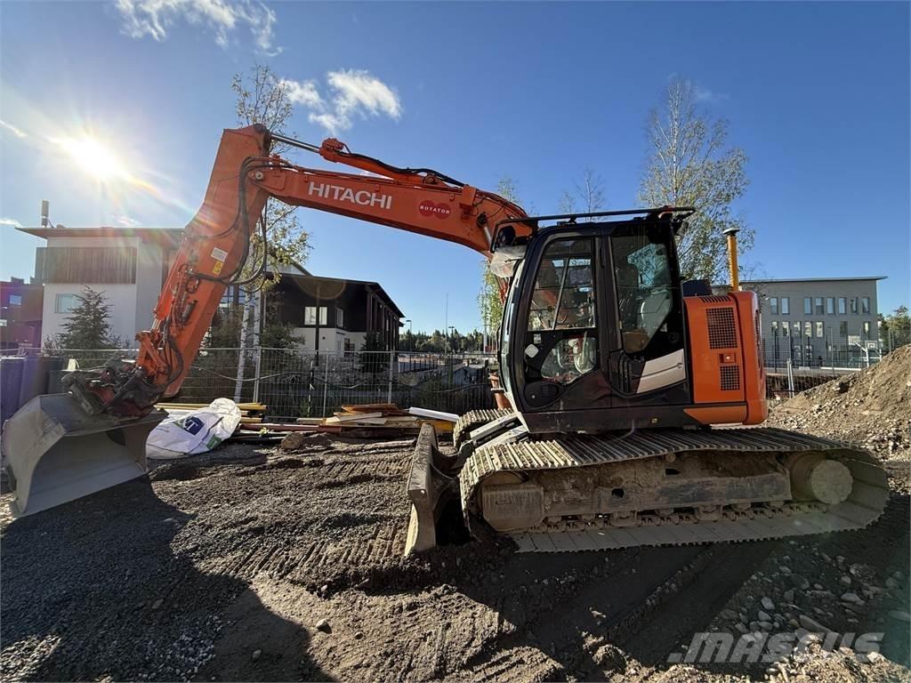 Hitachi ZX135 US-6 Pelle sur chenilles