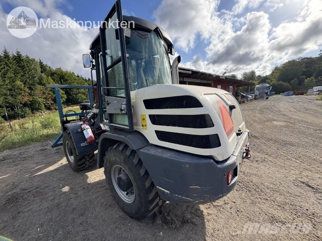 Schaeff TL 80 Chargeuse sur pneus