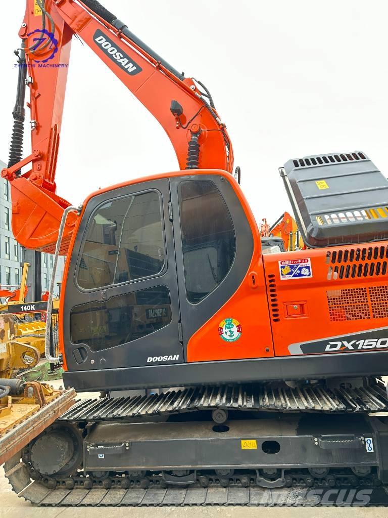 Doosan DX 150 Mini pelle 7t-12t