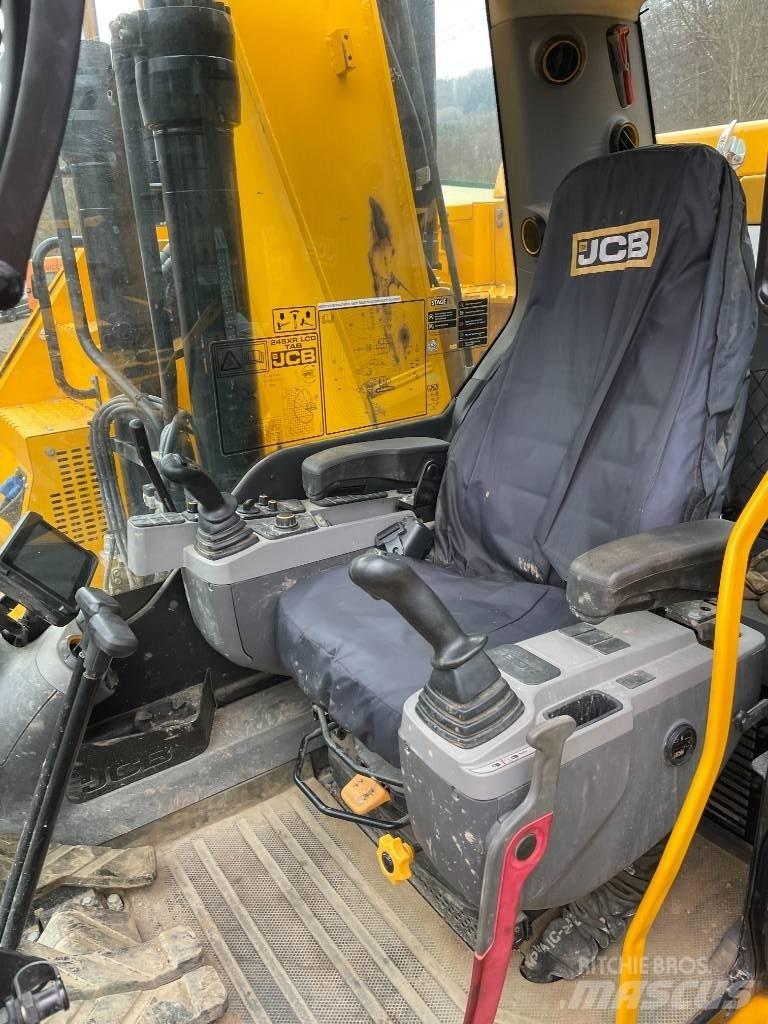JCB 245 XR Pelle sur chenilles
