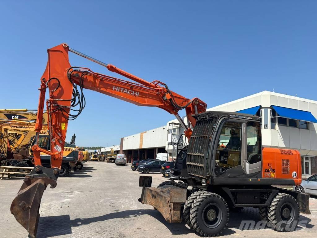 Hitachi ZX 170 W-3 Pelle sur pneus