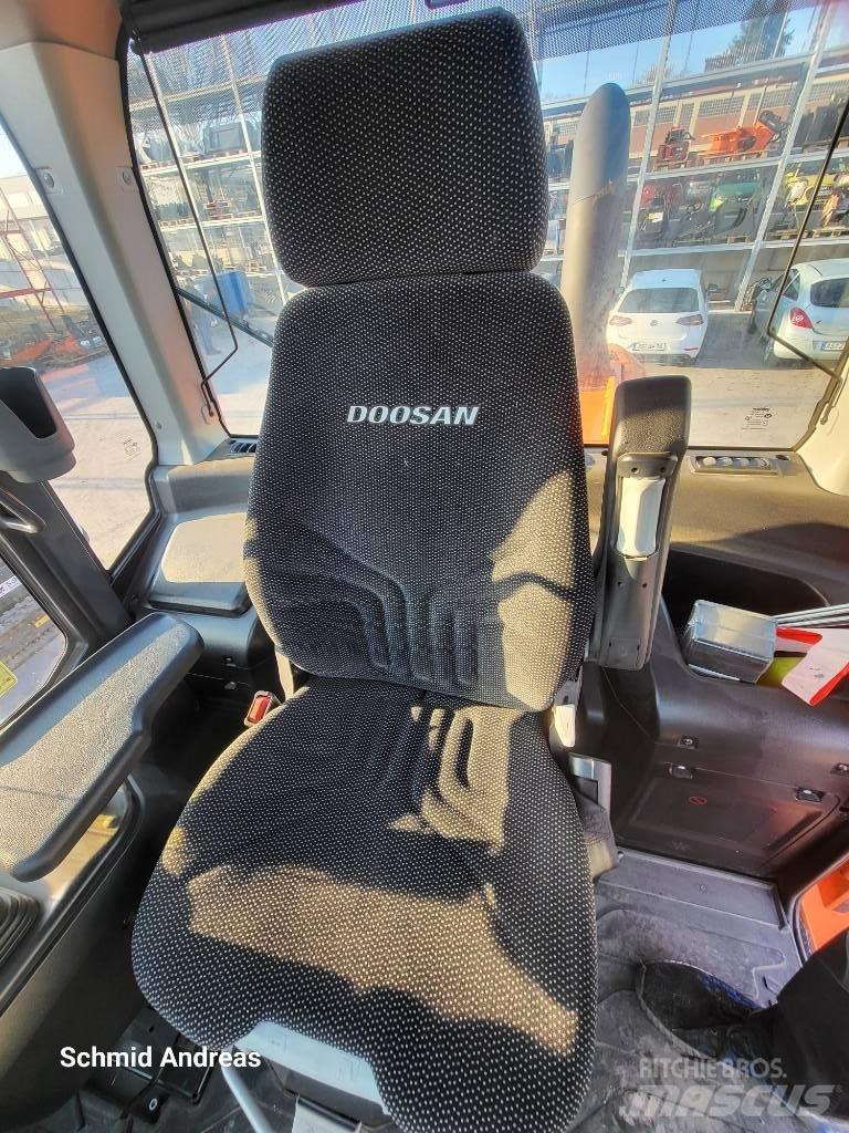 Doosan DL 200-5 Chargeuse sur pneus