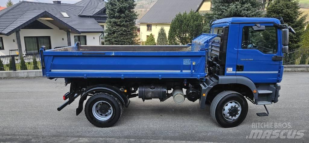 MAN TGM 18.290 4X4 Camion benne