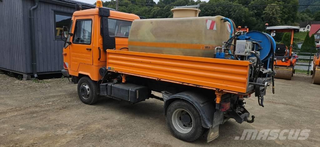 Multicar M 26 4X4 Camion benne