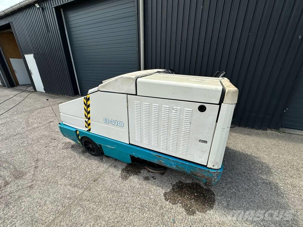 Tennant 8410 Balayeuse / Autolaveuse