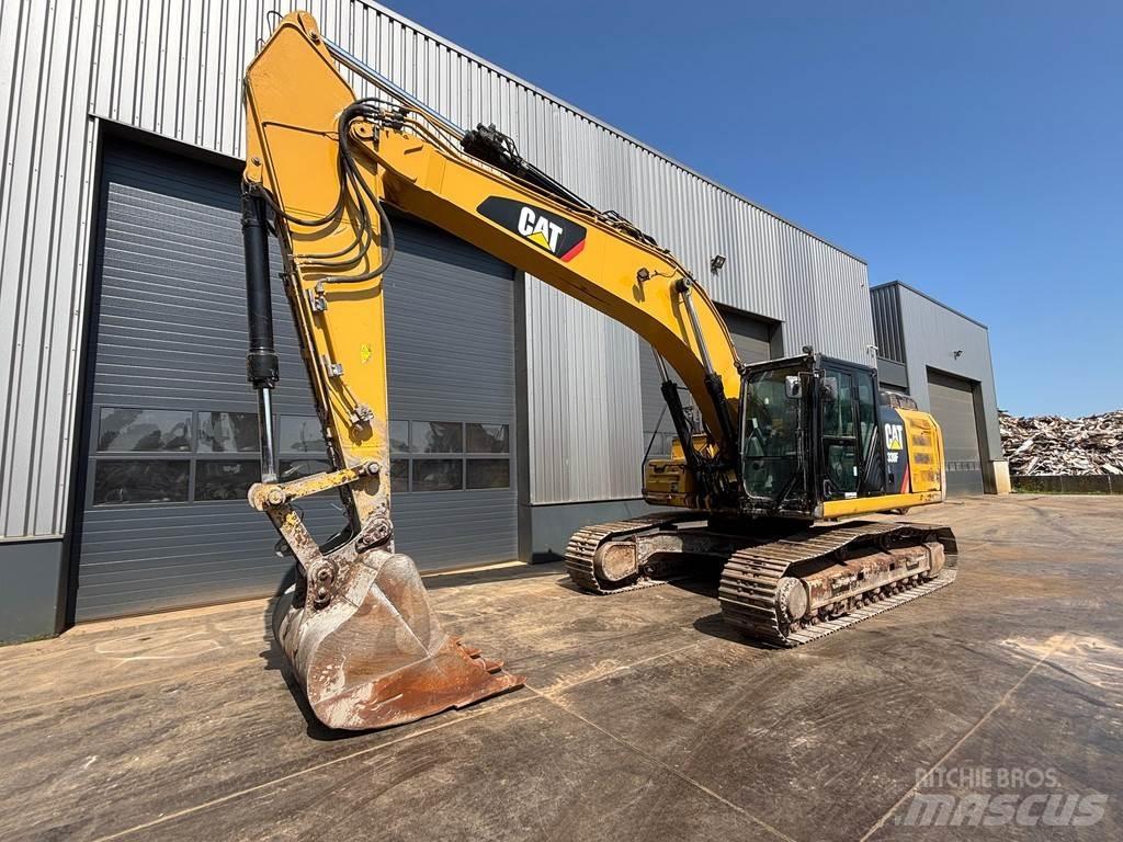 CAT 330FL Pelle spéciale