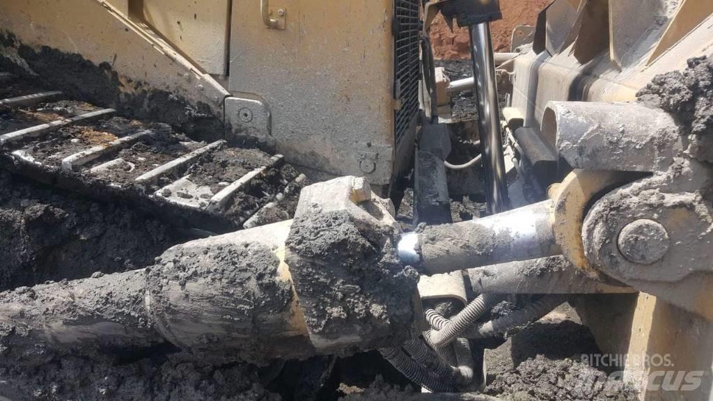 CAT D 9 R Bouteurs sur chenilles