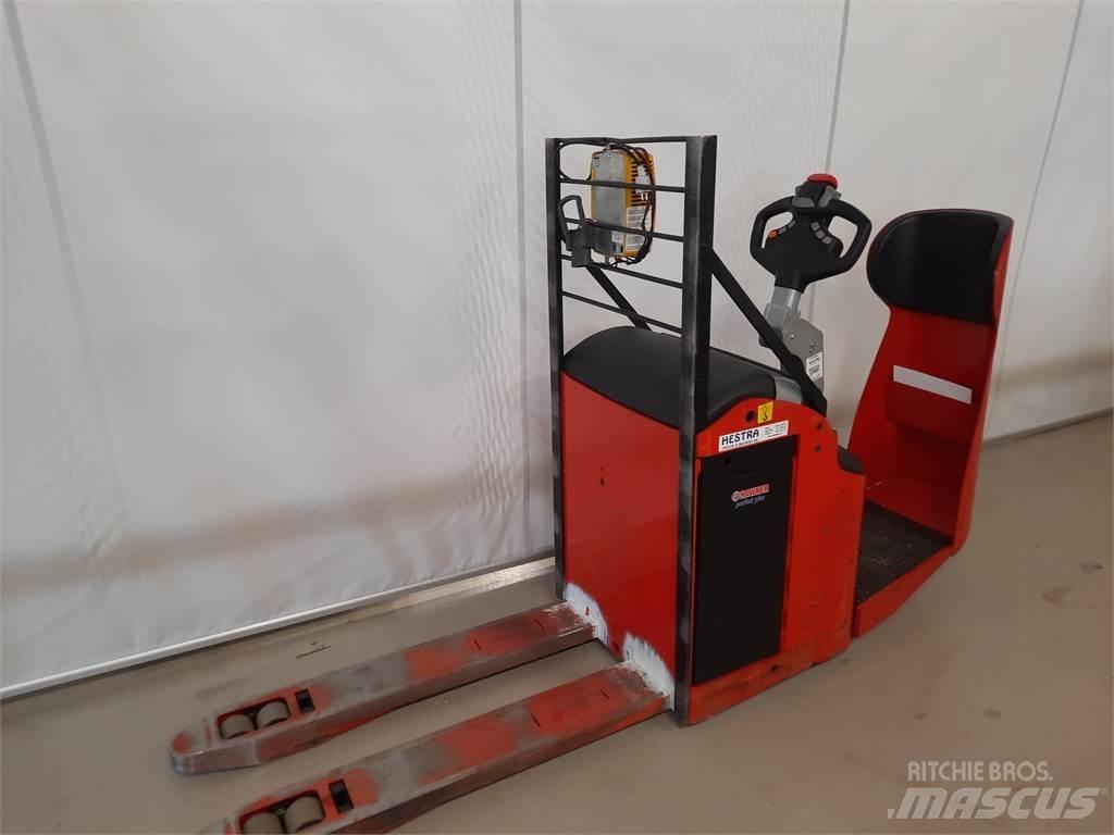 Manitou EP22M PFF Transpalette accompagnant porté debout