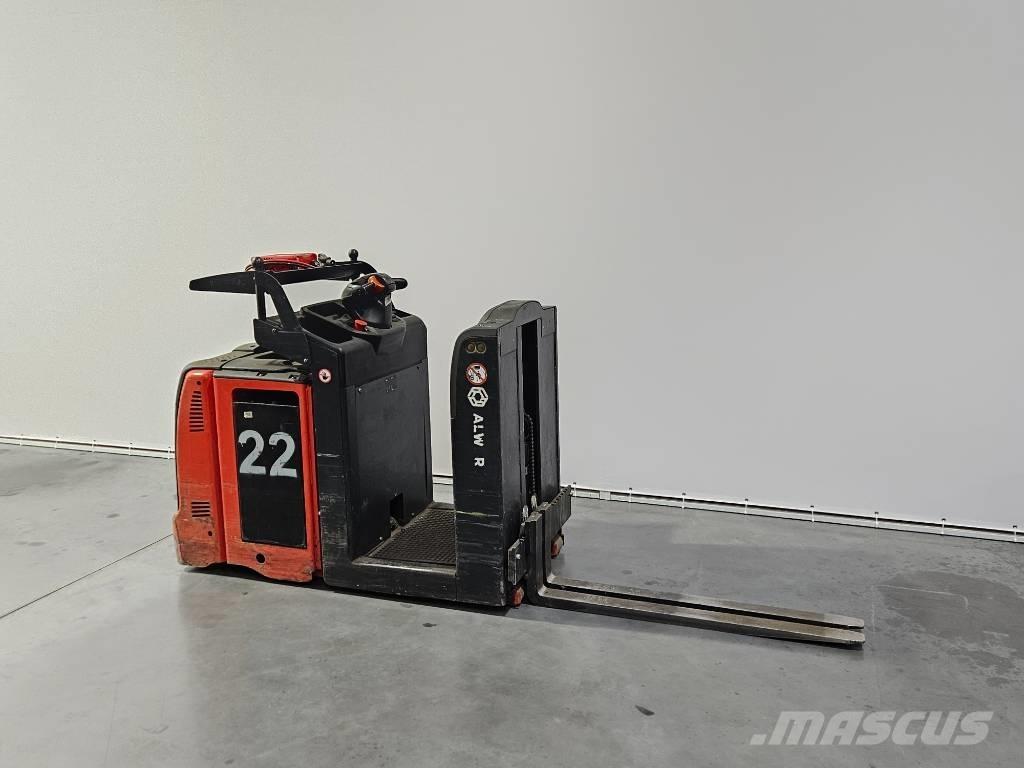 Linde V08 Préparateur de commande moyenne levée