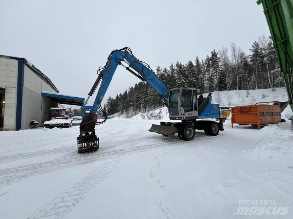 Fuchs MHL 320 Pelle à déchets
