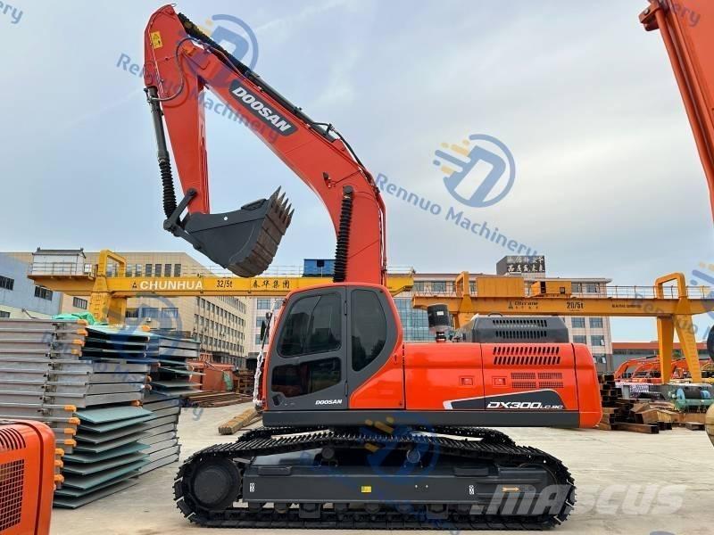 Doosan DX 300LC-9C Pelle sur chenilles