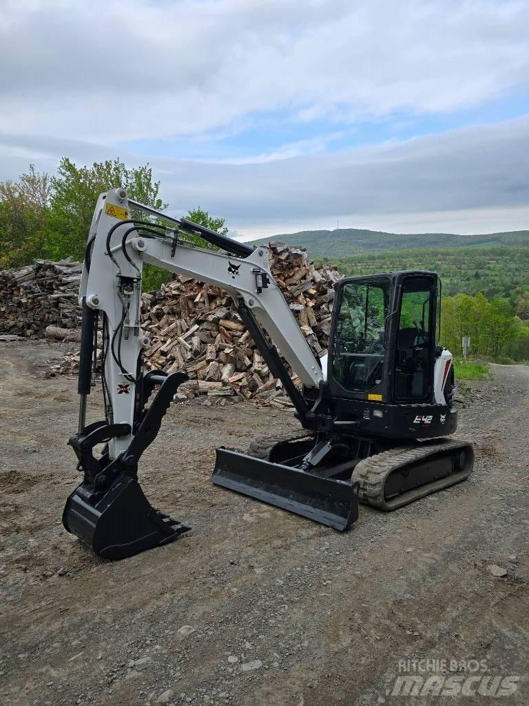 Bobcat E 42 Mini pelle < 7t