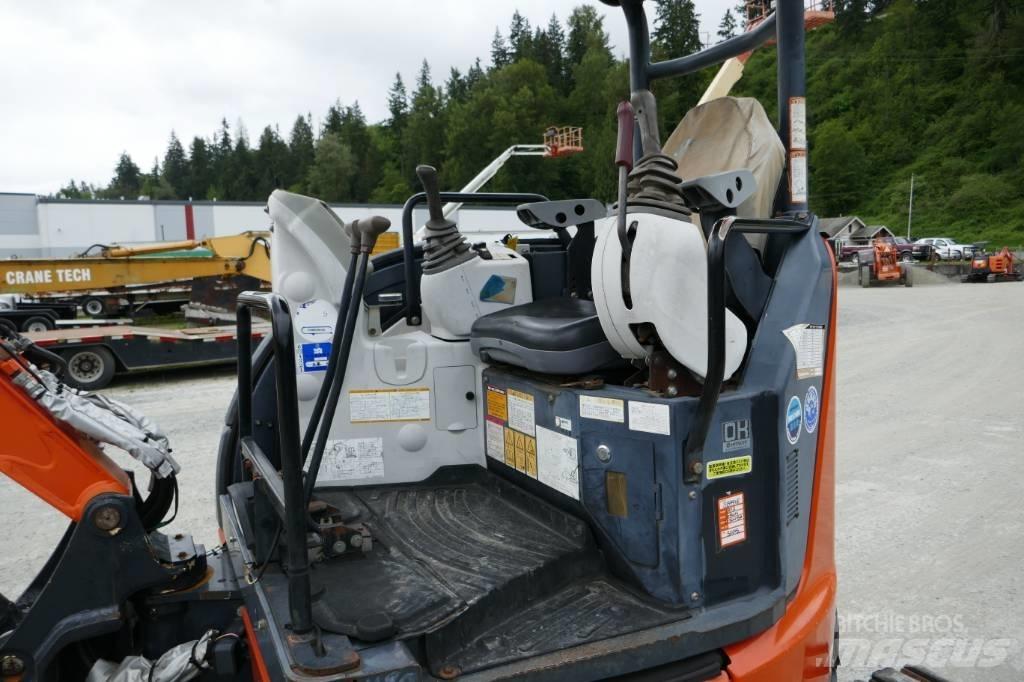Hitachi ZX 30 U-5 A Mini pelle < 7t