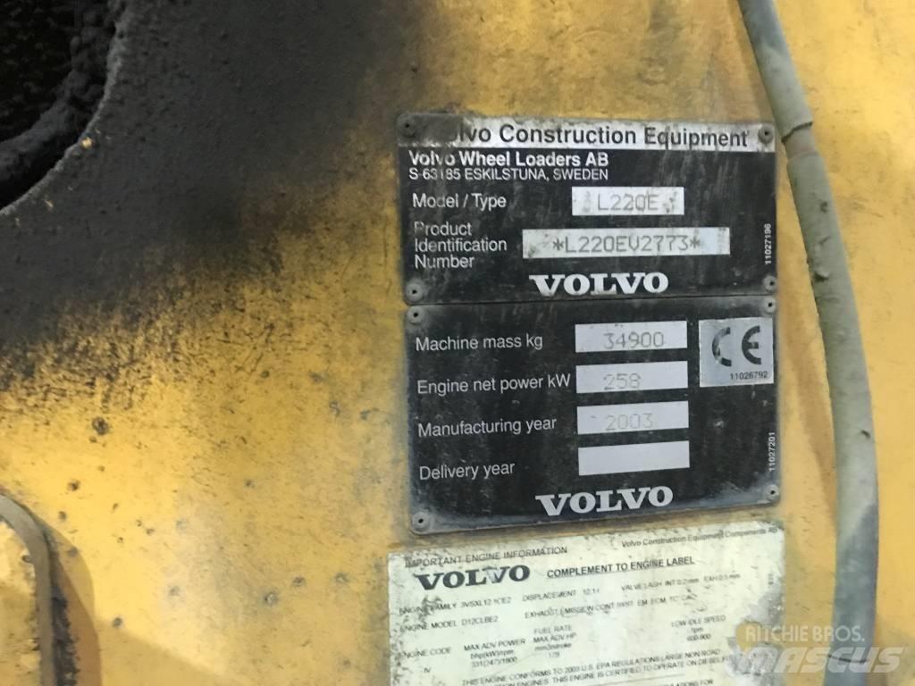 Volvo L 220 E Chargeuse sur pneus