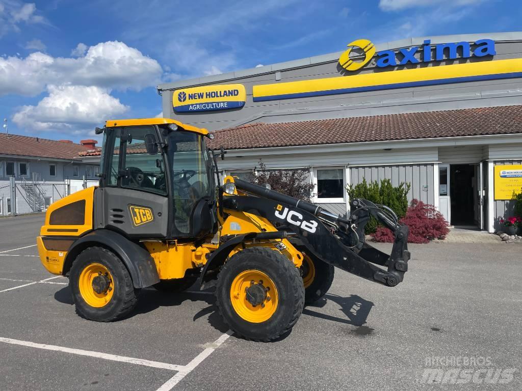 JCB 409 Chargeuse sur pneus