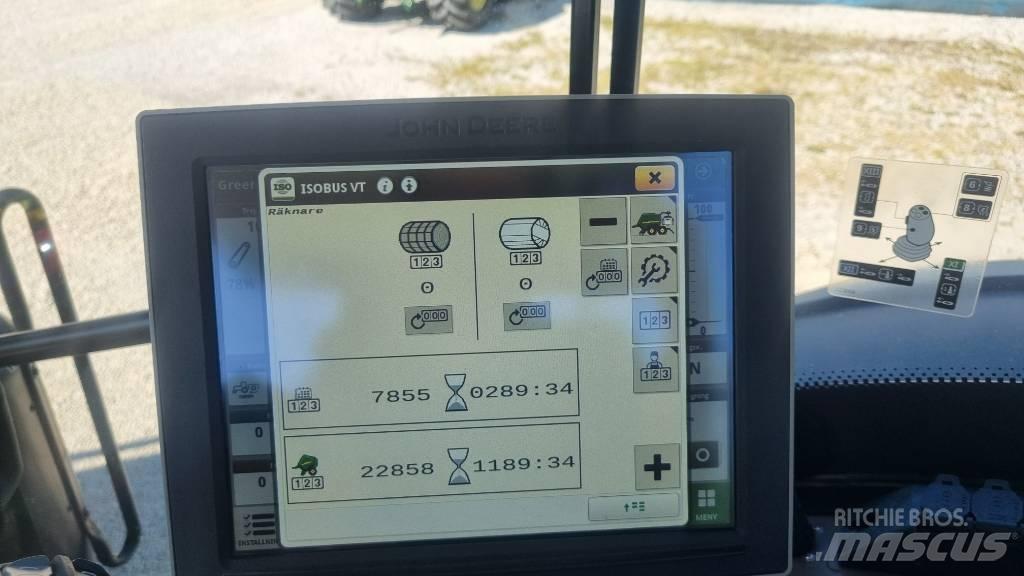 John Deere C441R Presse à balle ronde