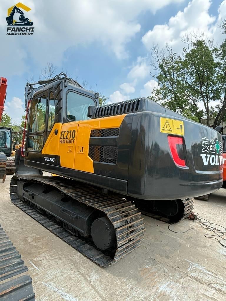 Volvo EC 210 Pelle sur chenilles