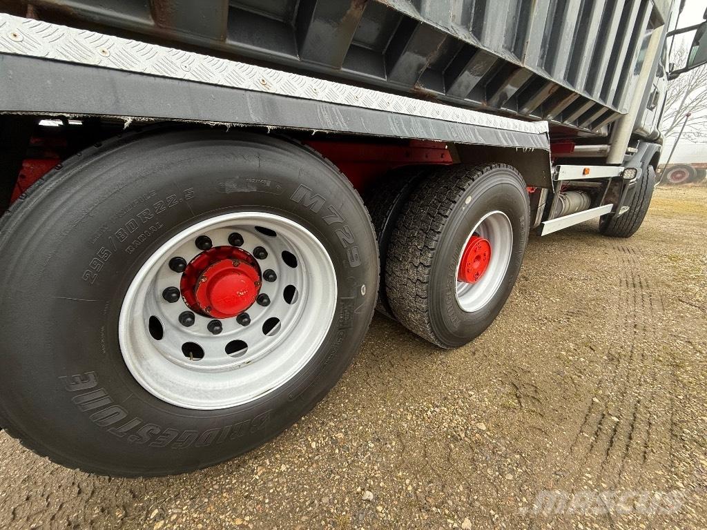 Scania T 144-530 Camion benne