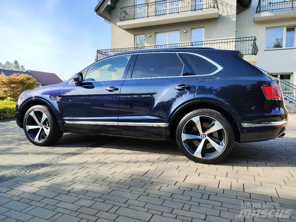 Bentley Bentayga V8 Voiture