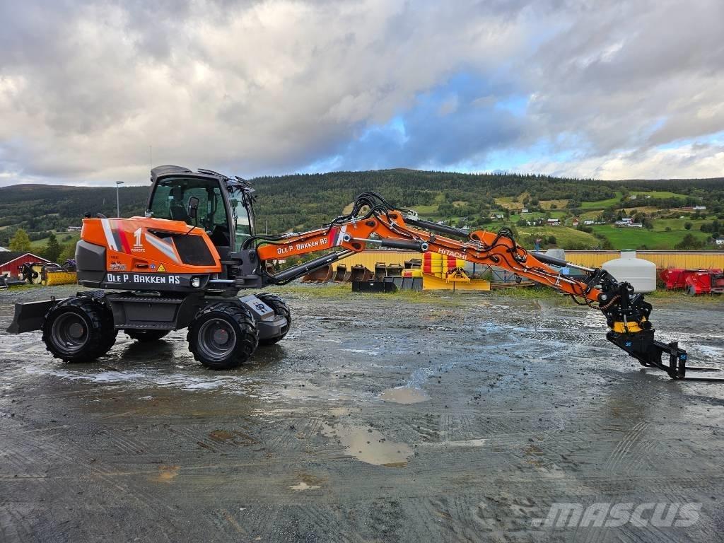 Hitachi ZX 95 W-7 Pelle sur pneus