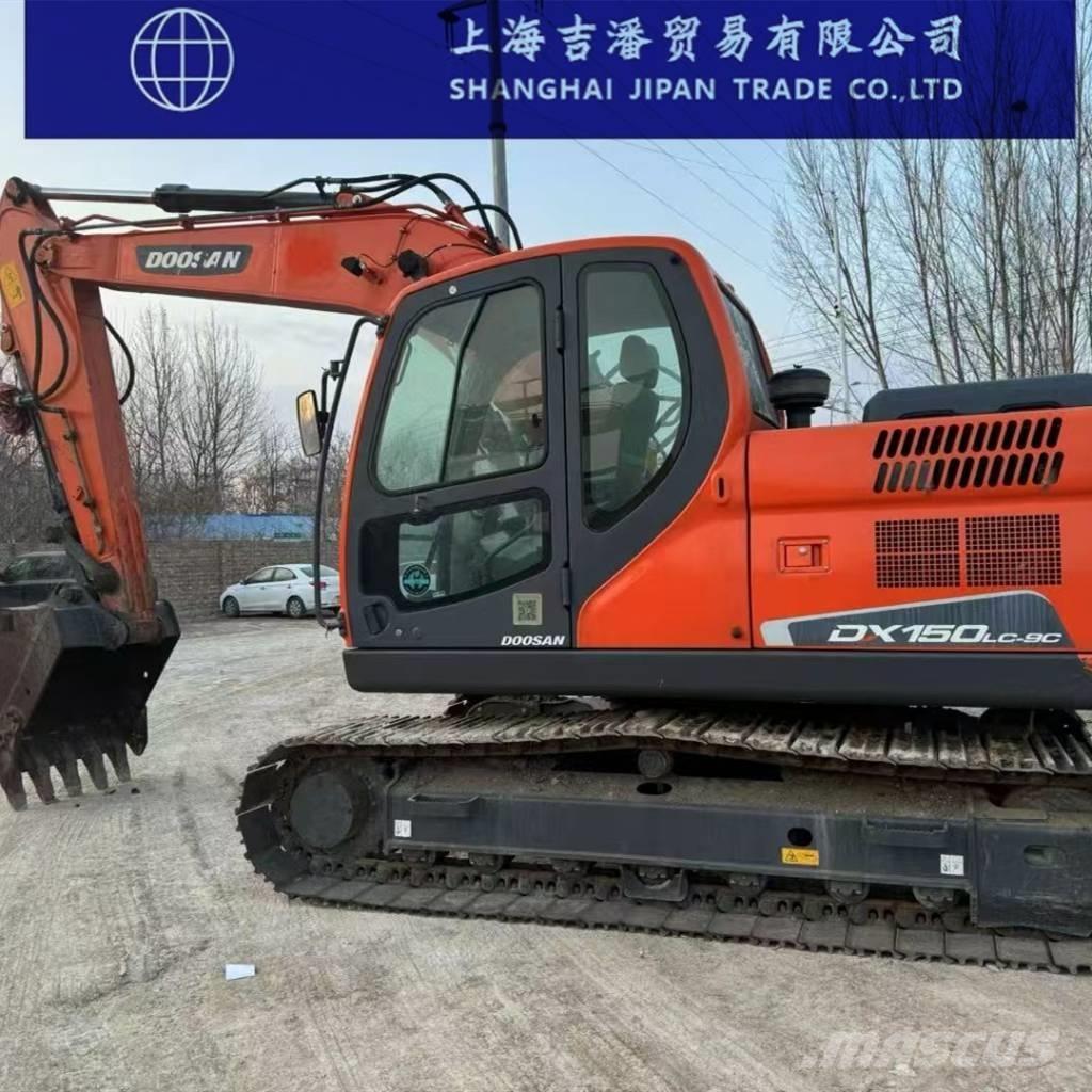 Doosan DX 150 Pelle sur chenilles