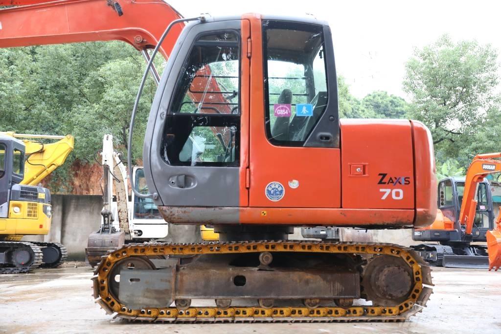 Hitachi ZX 70 Pelle sur chenilles