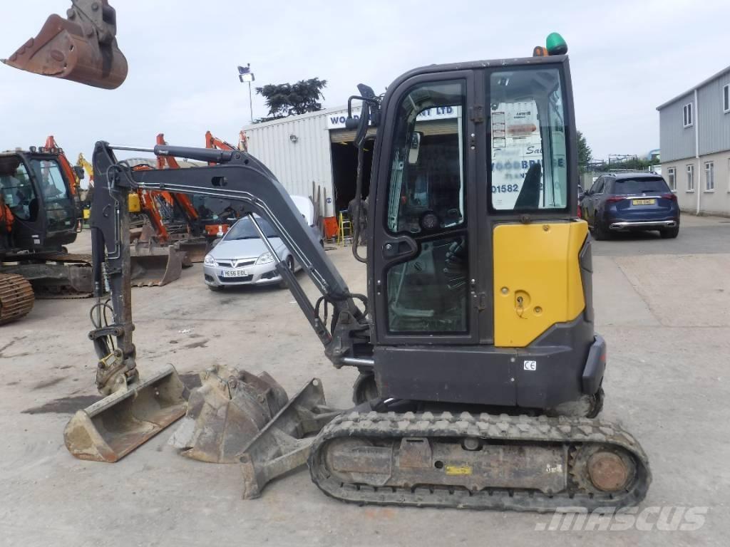 Volvo ECR 25 D Mini pelle < 7t