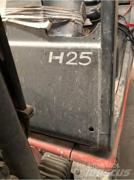 Linde H25D Chariots diesel