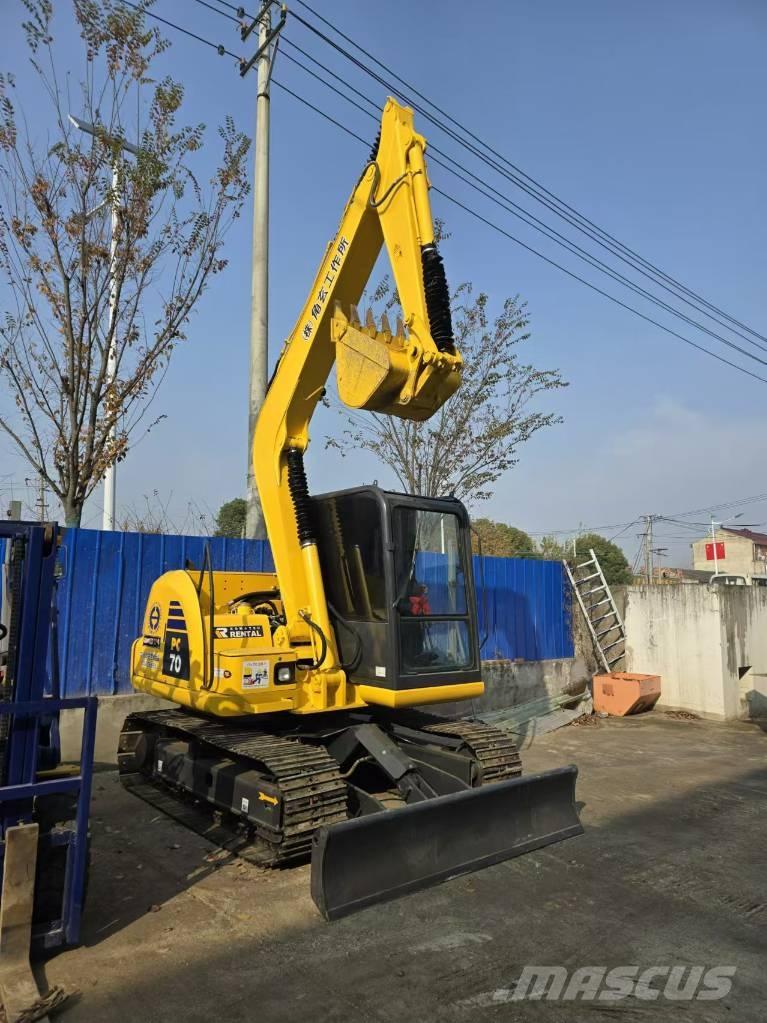 Komatsu PC 70 Mini pelle < 7t