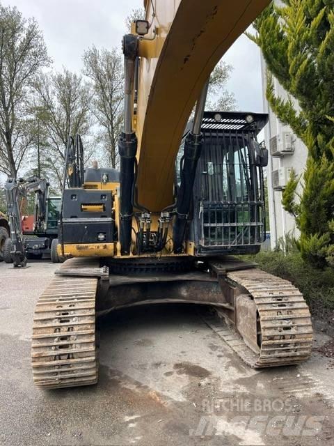 CAT 336 ELN Pelle sur chenilles