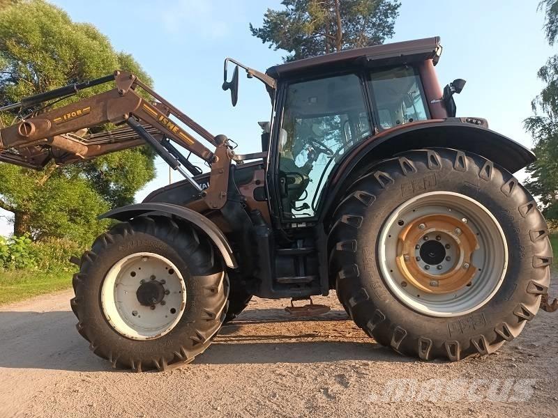 Valtra N 141 Tracteur
