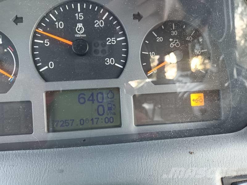 Valtra N 141 Tracteur