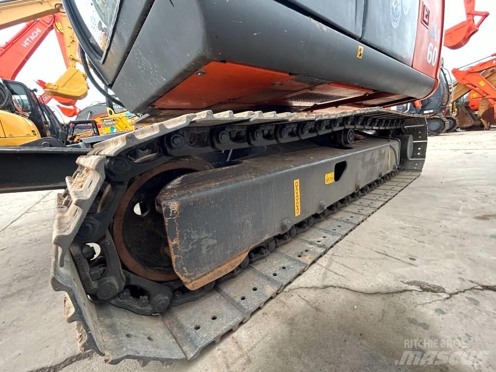 Hitachi ZX 60 Pelle sur chenilles