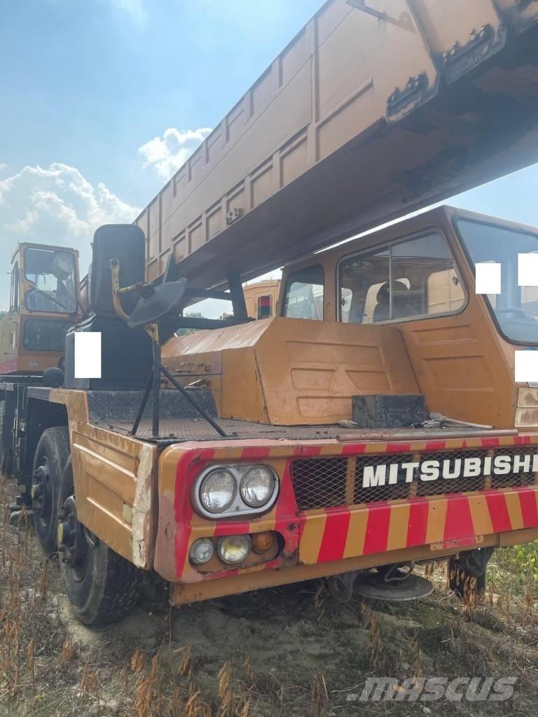 Hyundai HC 50 Grue sur chenilles