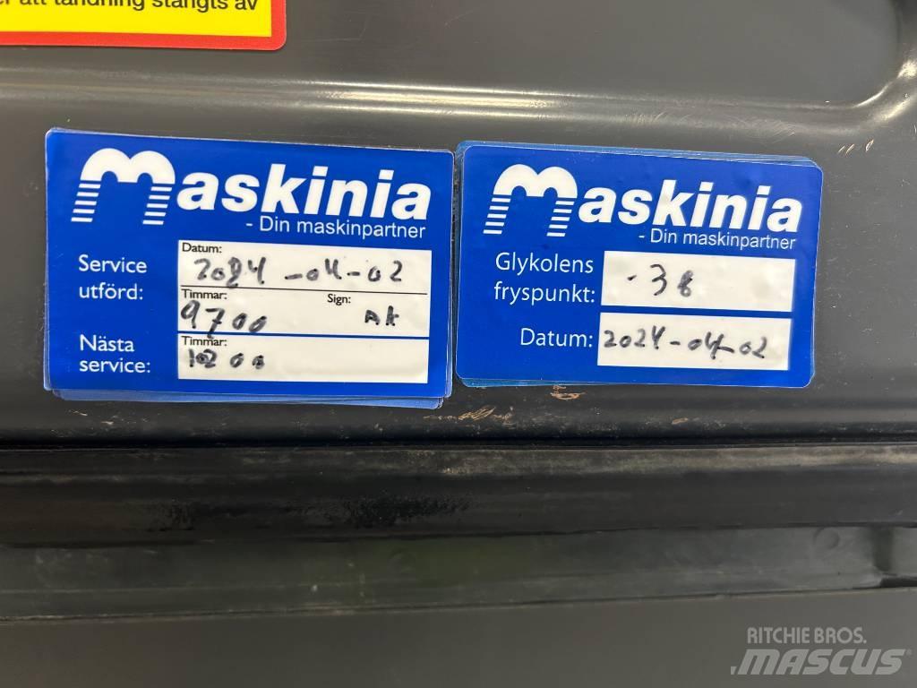 Doosan DX170W-5 Pelle sur pneus