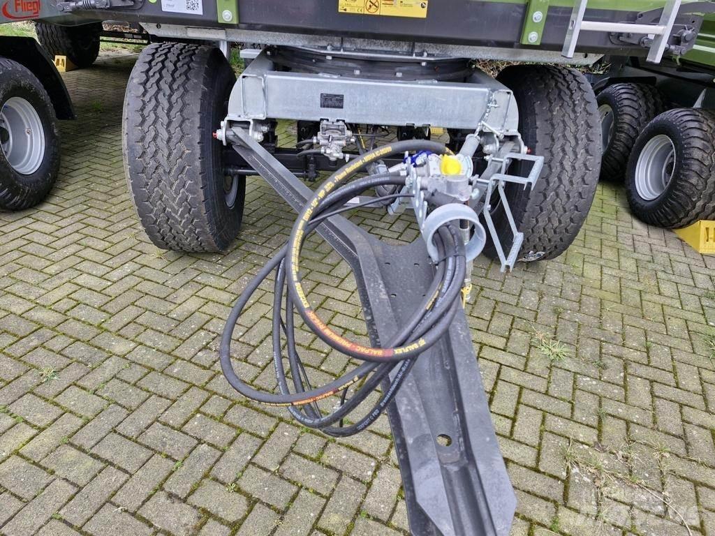 Fliegl DK 160 FOX Plateau à paille
