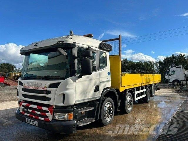 Scania P 320 Camion plateau
