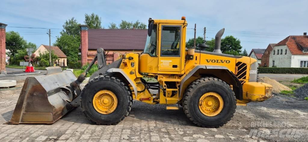 Volvo L 120 E Chargeuse sur pneus
