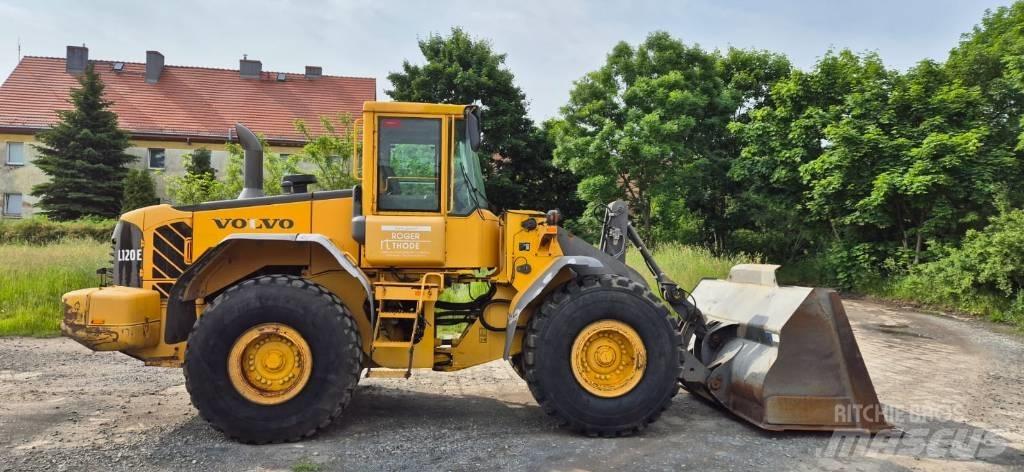 Volvo L 120 E Chargeuse sur pneus